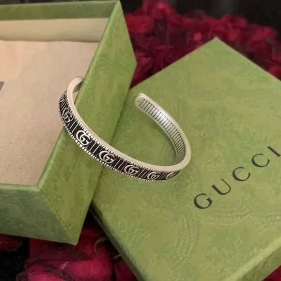 Gucci bracelet - Picture 1 of 5